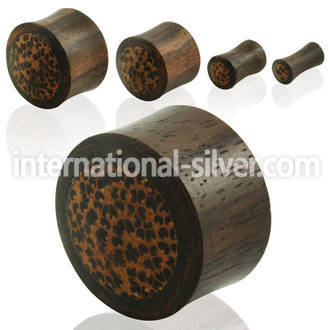 pnwb plugs gauges organic body jewelry ear lobe